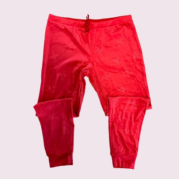 Juicy Couture Red Embossed Velvet Pajama Set - Picture 5 of 8